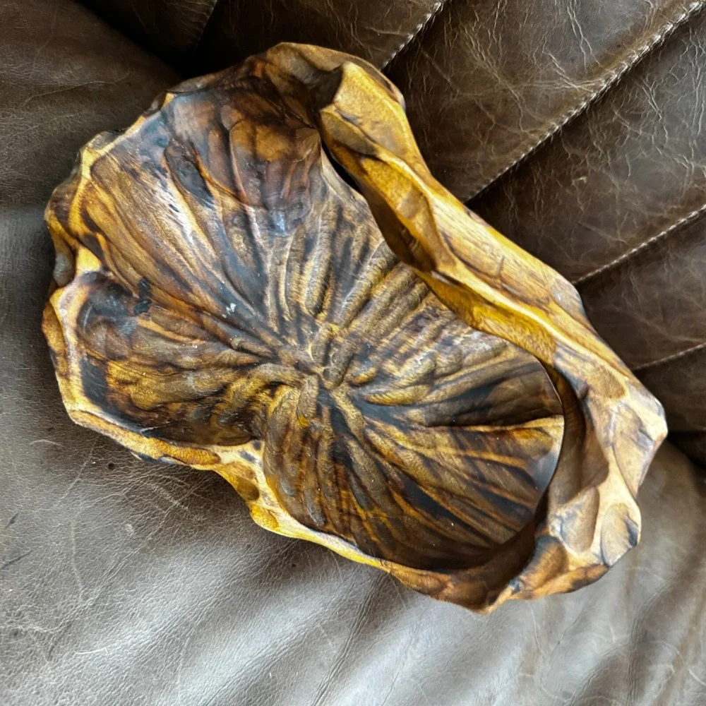 Hand Carved‎ Small Wood Basket Vintage 8